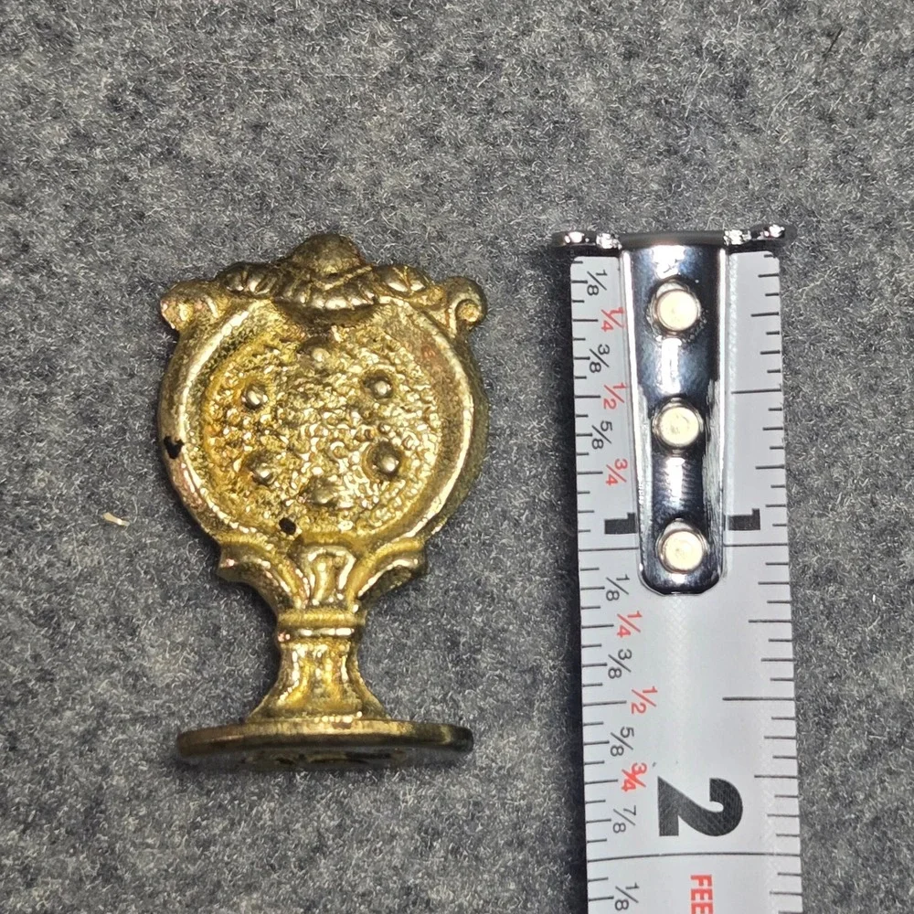 Vintage Italy Gold Tone Dragon Wax Seal Stamp Heraldic Crest Ornate Handle 1.5in